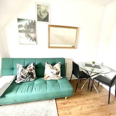 Koala & Tree - 2 Bedroom In City Centre - Short Lets & Serviced Accommodation Cambridge Esterno foto