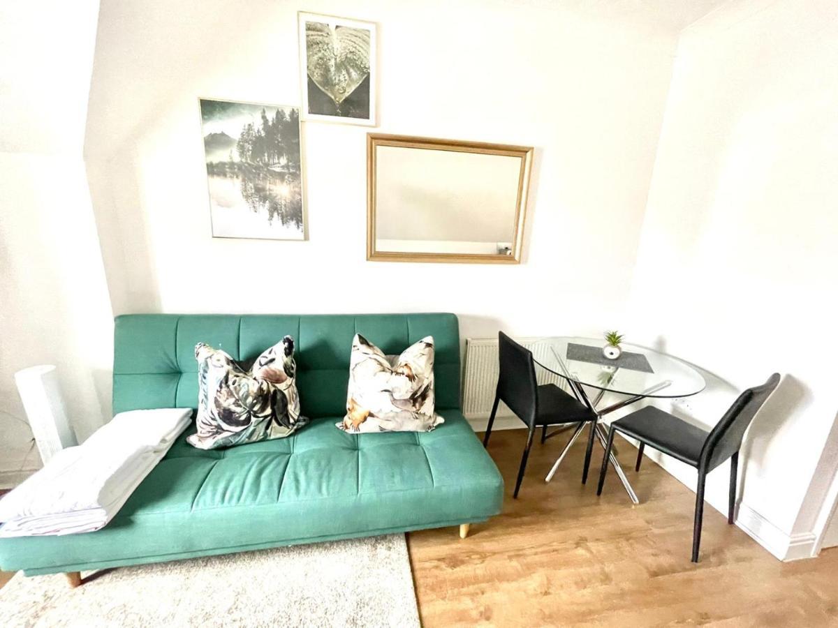 Koala & Tree - 2 Bedroom In City Centre - Short Lets & Serviced Accommodation Cambridge Esterno foto